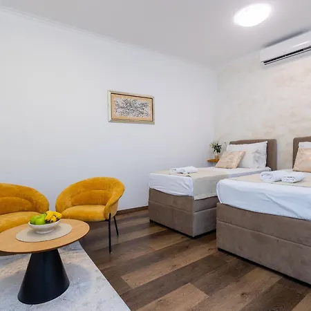 Varos Gasthuis 3*